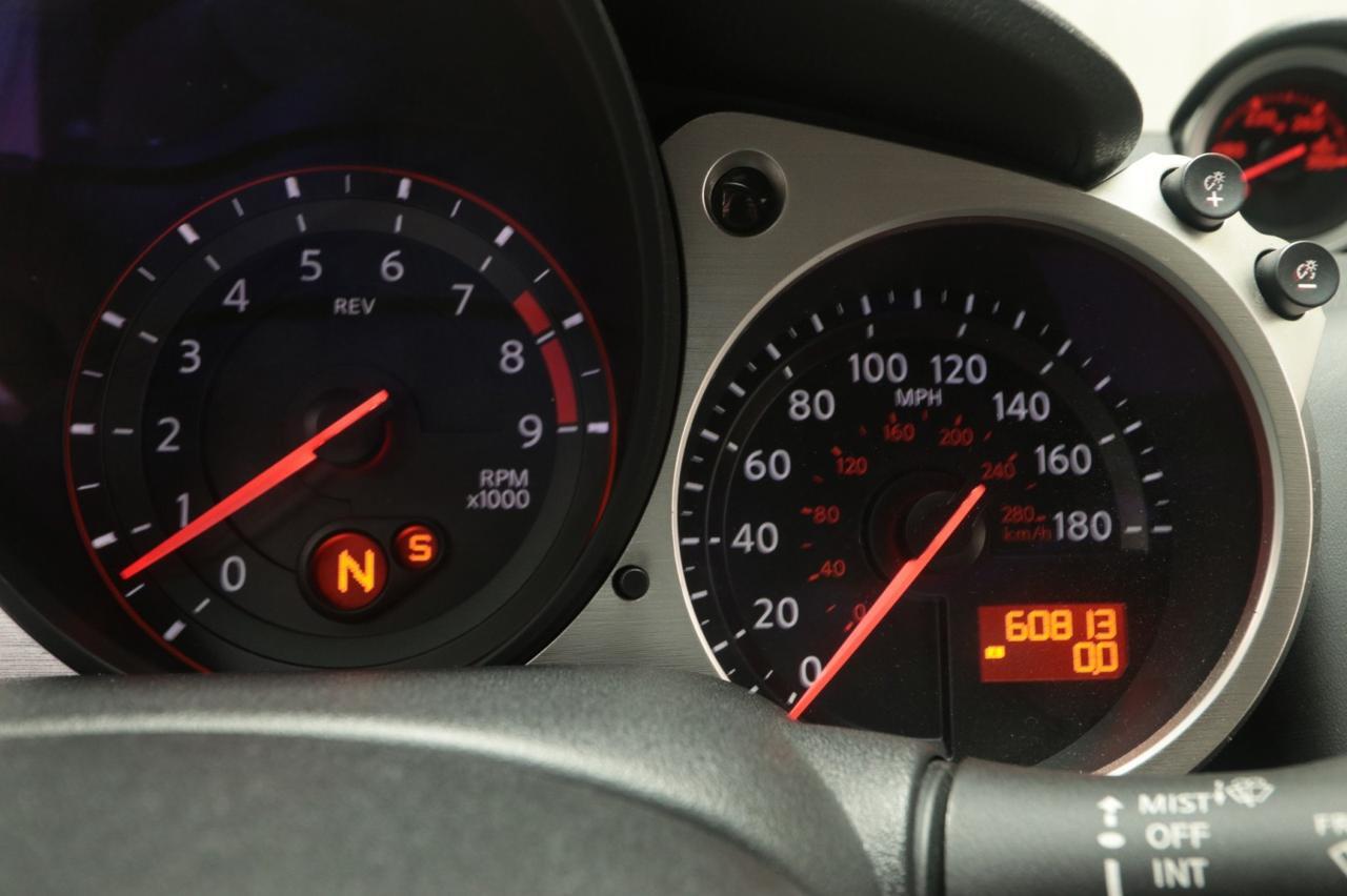 2012 Nissan 370Z Touring 6-Speed Manual 1-Owner West Chester PA