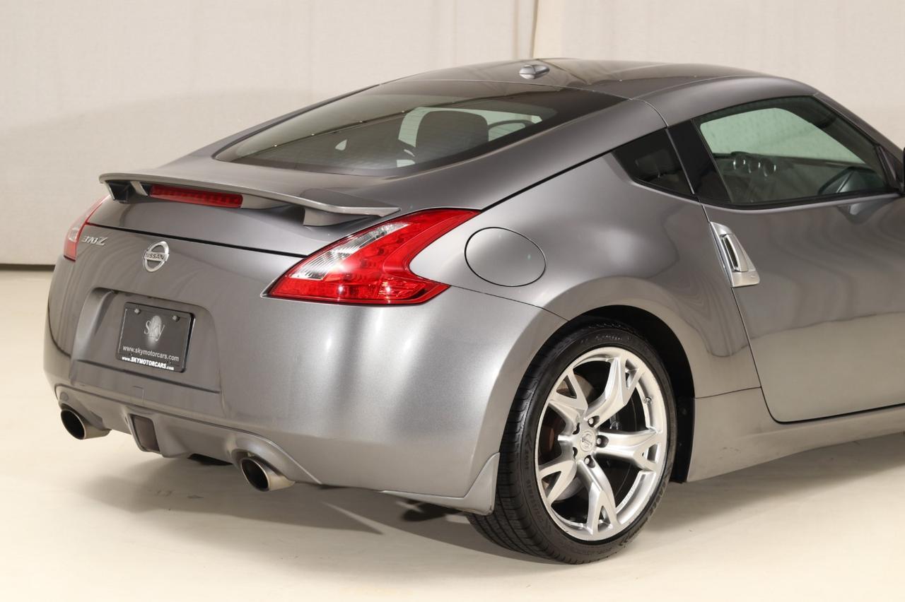 2012 Nissan 370Z Touring 6-Speed Manual 1-Owner West Chester PA