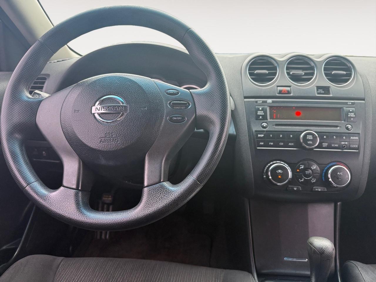 2012 Nissan Altima 2.5, USB, AUX, CD PLAYER, POWER MIRRORS, KEYLESS ENTRY, CRUISE CONTROL, FLOOR MATS, COME AND TEST DRIVE TODAY! Norfolk VA