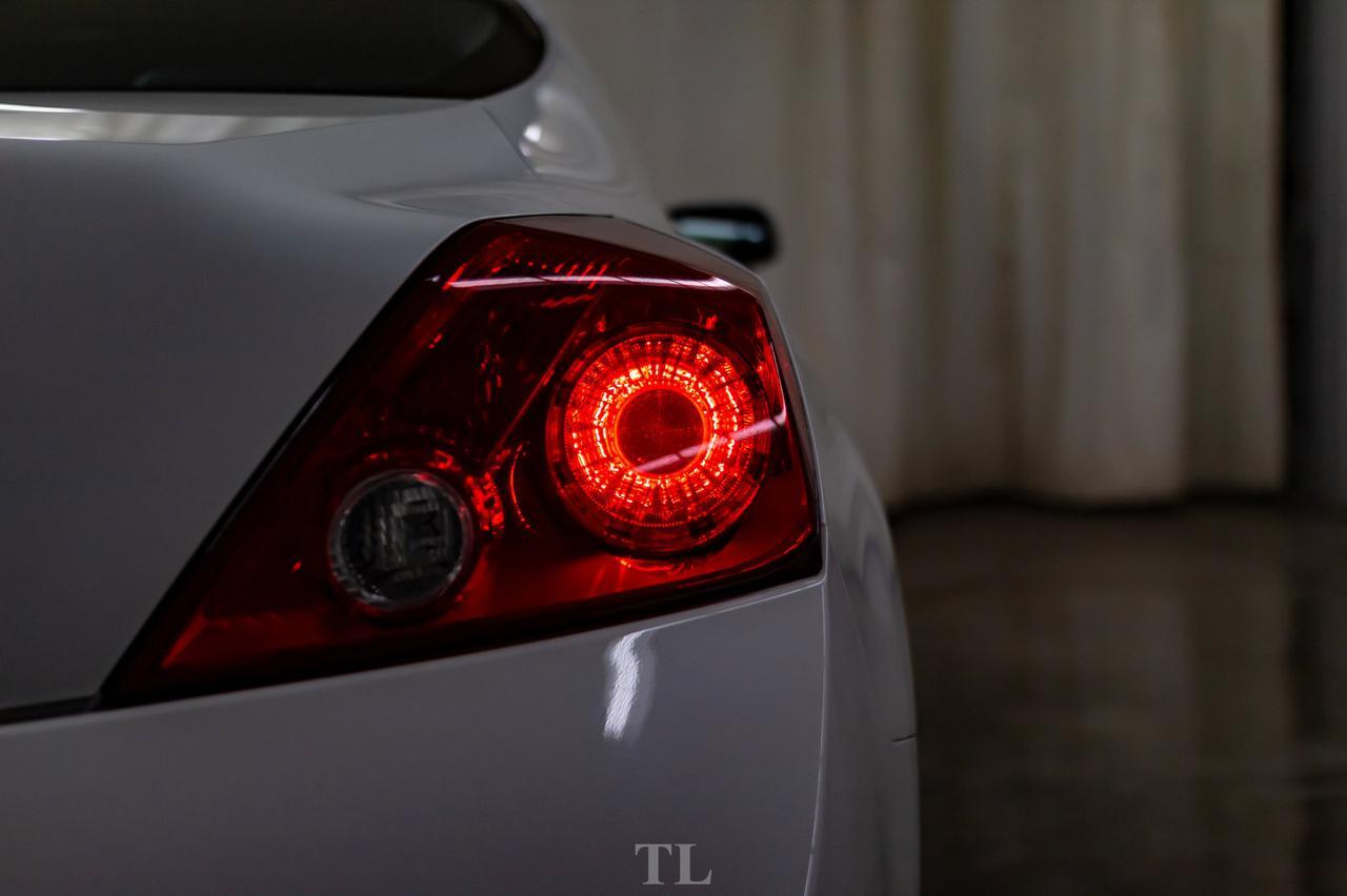 2012 Nissan Altima SR Coupe Leather Roof Nav BCam Red Deer AB