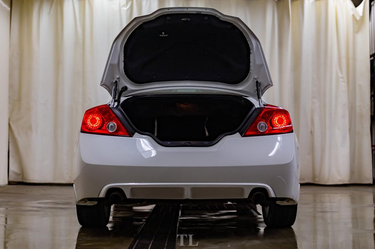 2012 Nissan Altima SR Coupe Leather Roof Nav BCam Red Deer AB