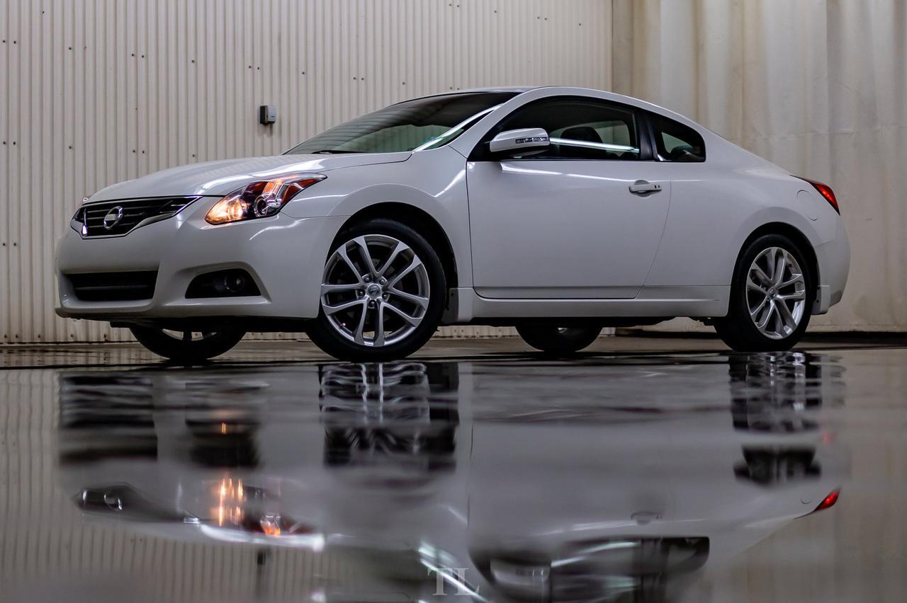 2012 Nissan Altima SR Coupe Leather Roof Nav BCam Red Deer AB