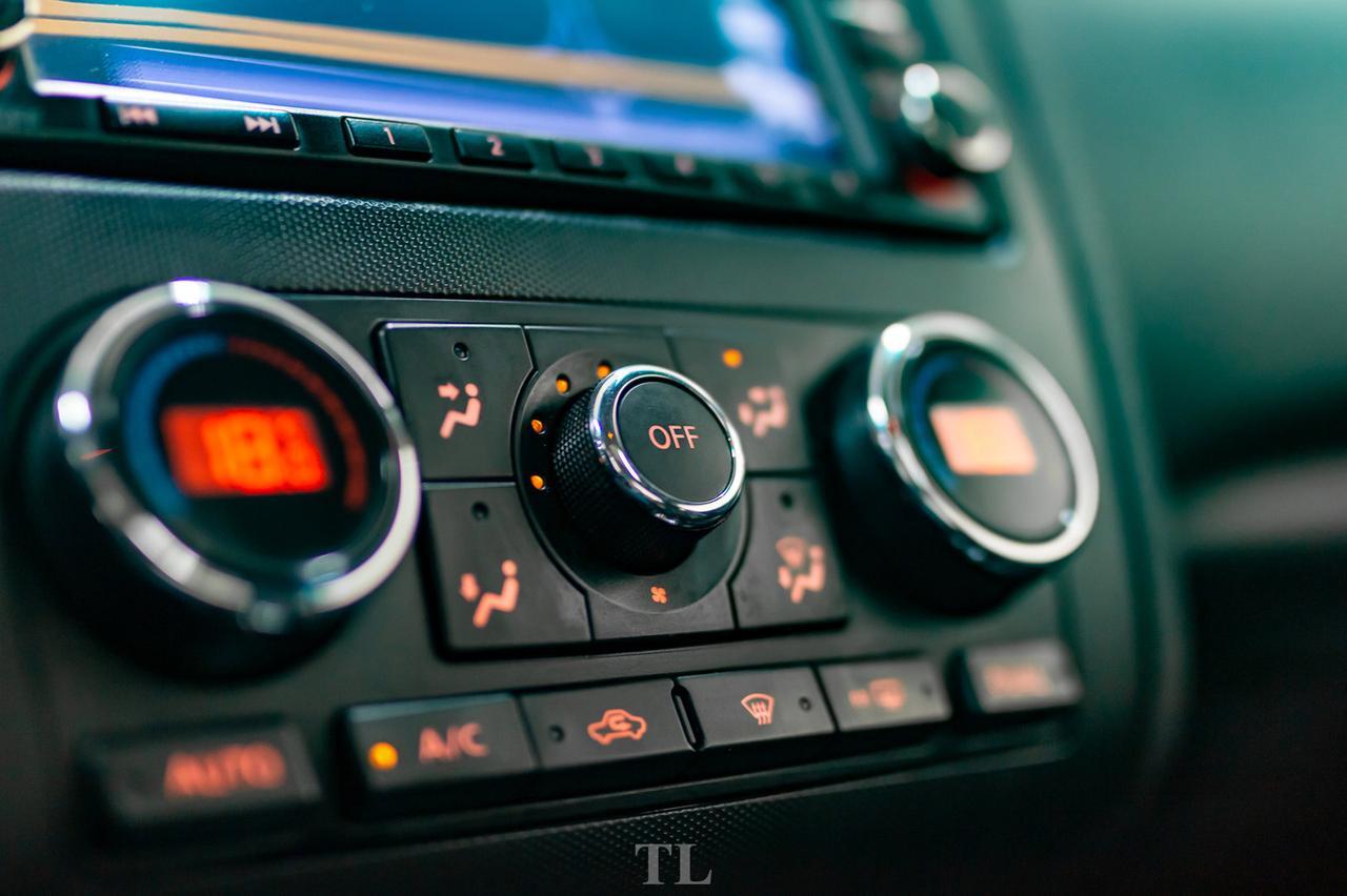 2012 Nissan Altima SR Coupe Leather Roof Nav BCam Red Deer AB