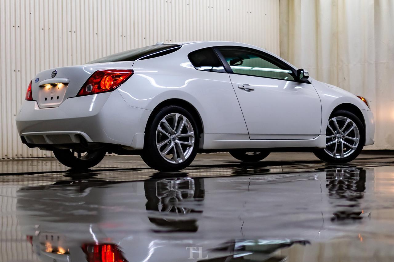 2012 Nissan Altima SR Coupe Leather Roof Nav BCam Red Deer AB