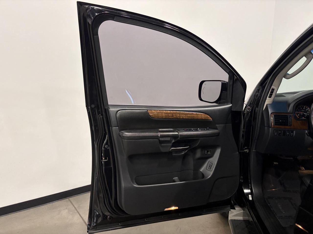 2012 Nissan Armada Platinum Parker CO
