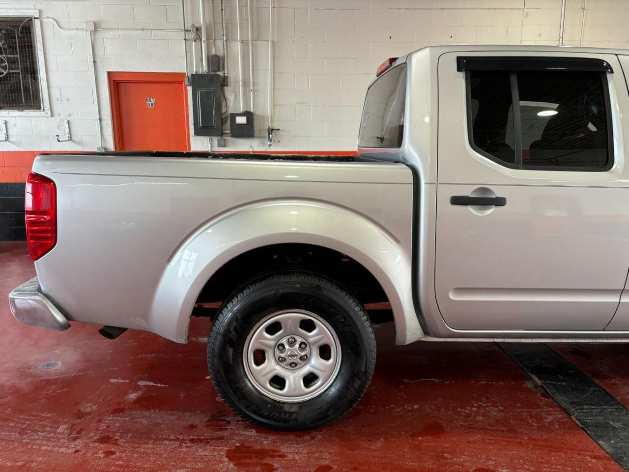 2012 Nissan Frontier S Crew Cab 2WD Franklin OH