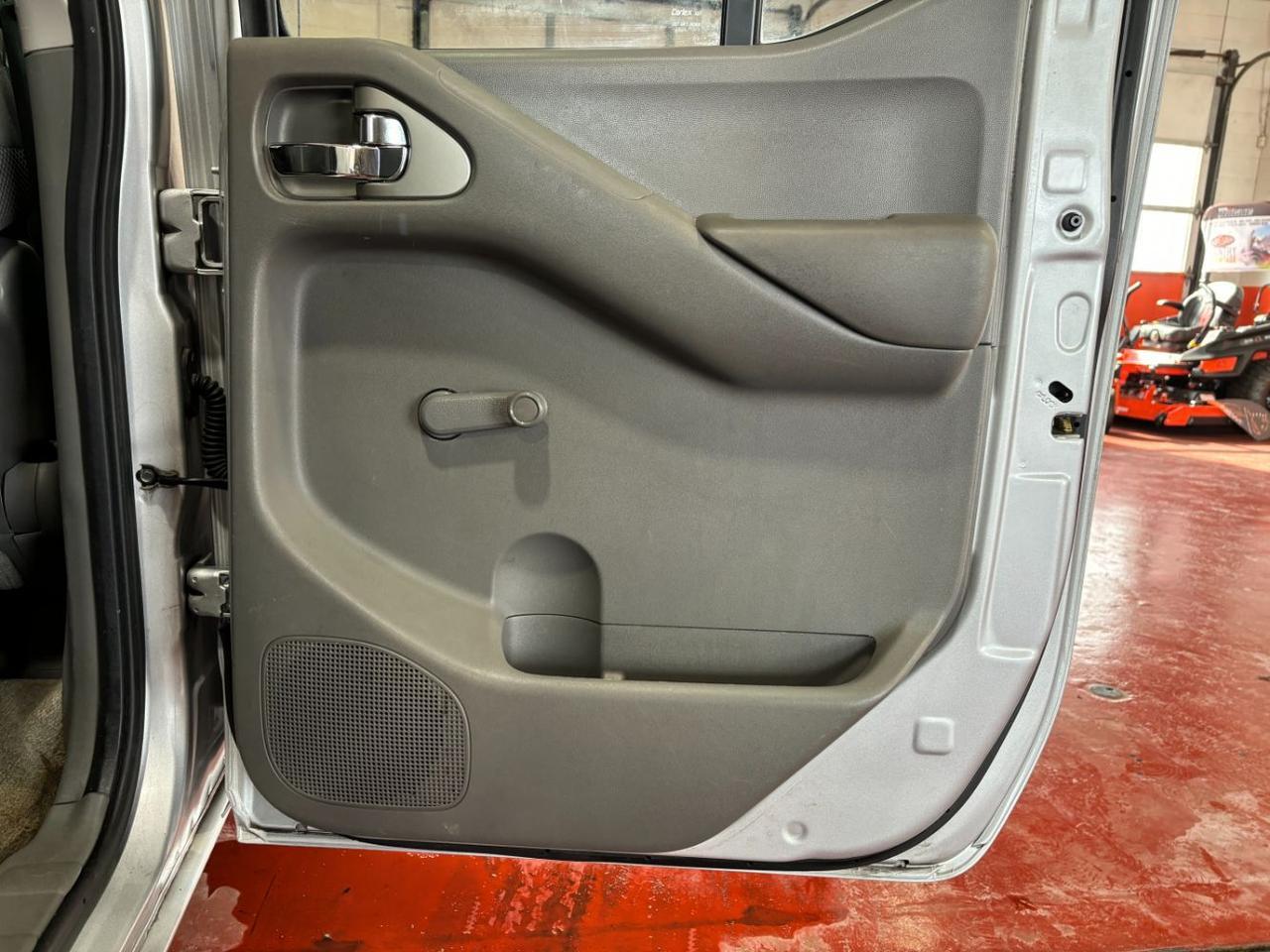 2012 Nissan Frontier S Crew Cab 2WD Franklin OH