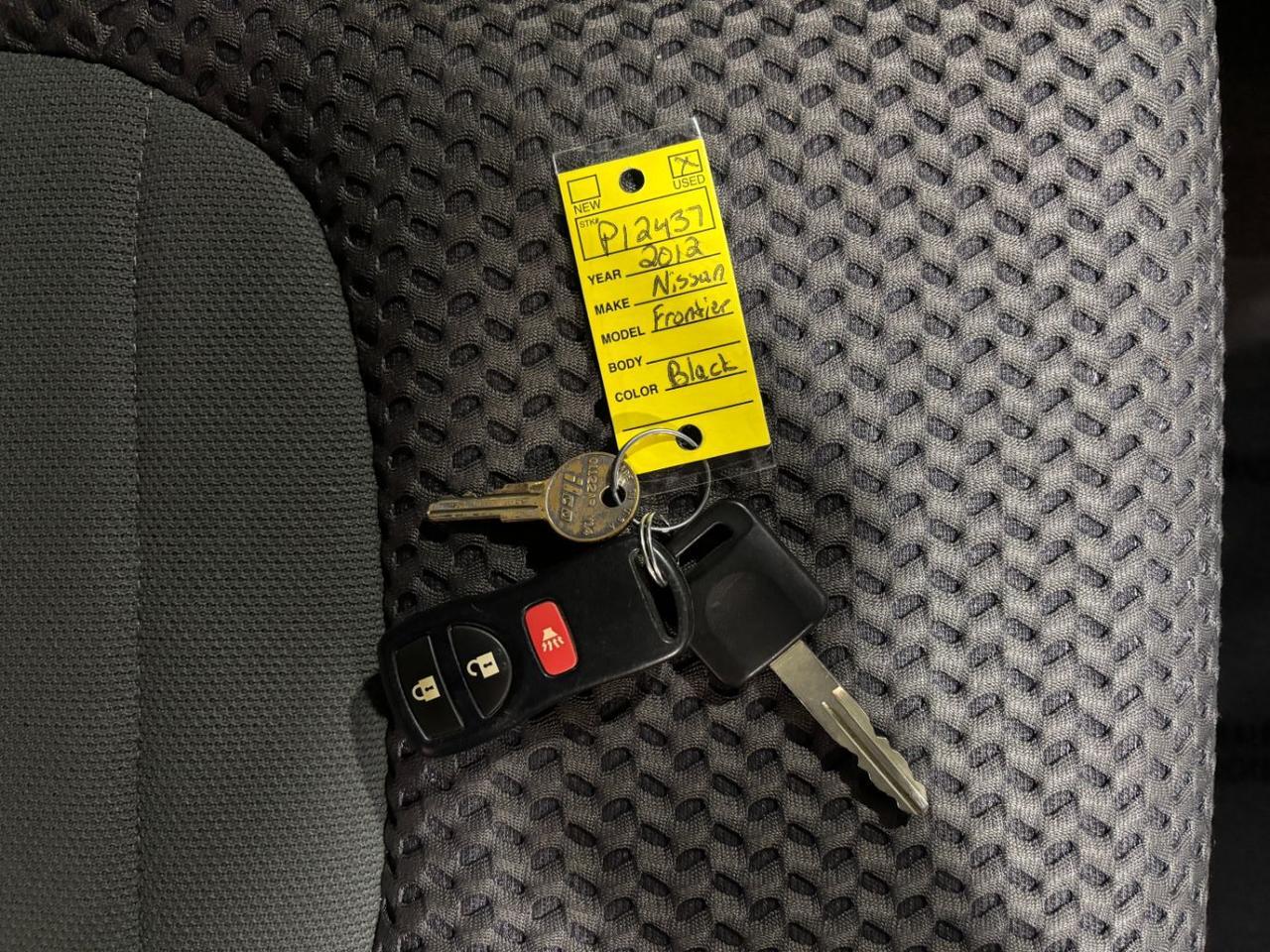 2012 Nissan Frontier SV Franklin OH