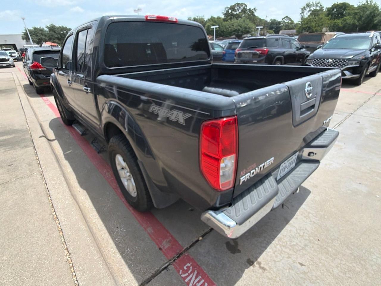 2012 Nissan Frontier SV Hurst TX