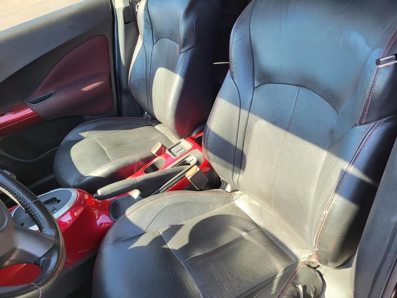 2012 Nissan JUKE 5dr Wgn CVT SL FWD Beeville TX