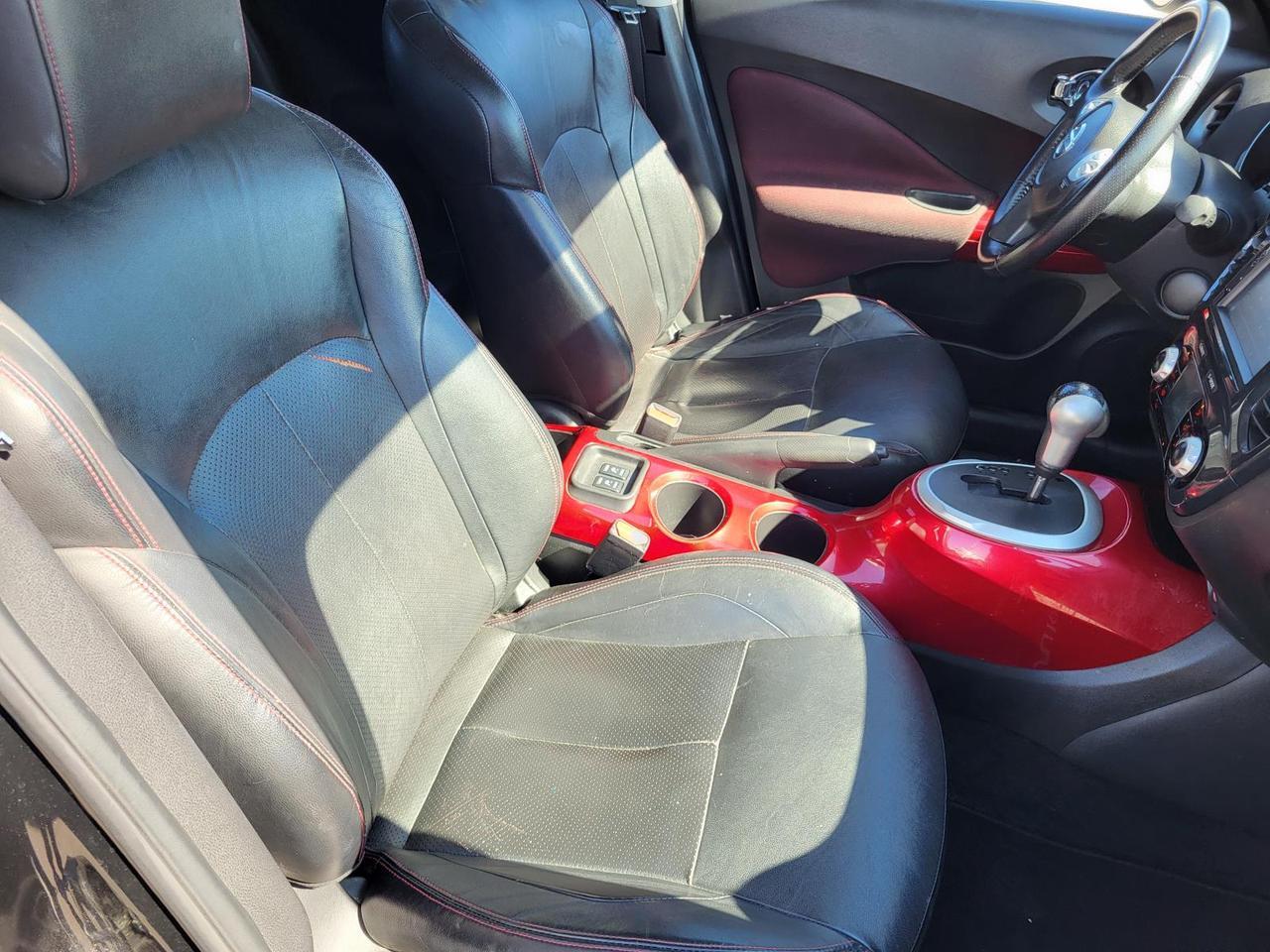 2012 Nissan JUKE 5dr Wgn CVT SL FWD Beeville TX