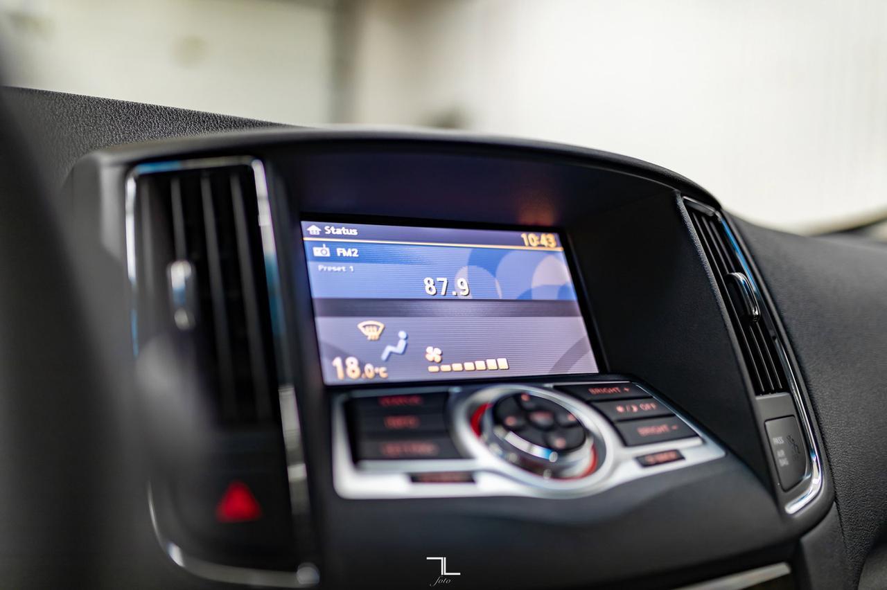 2012 Nissan Maxima SV Leather Roof BCam Red Deer AB