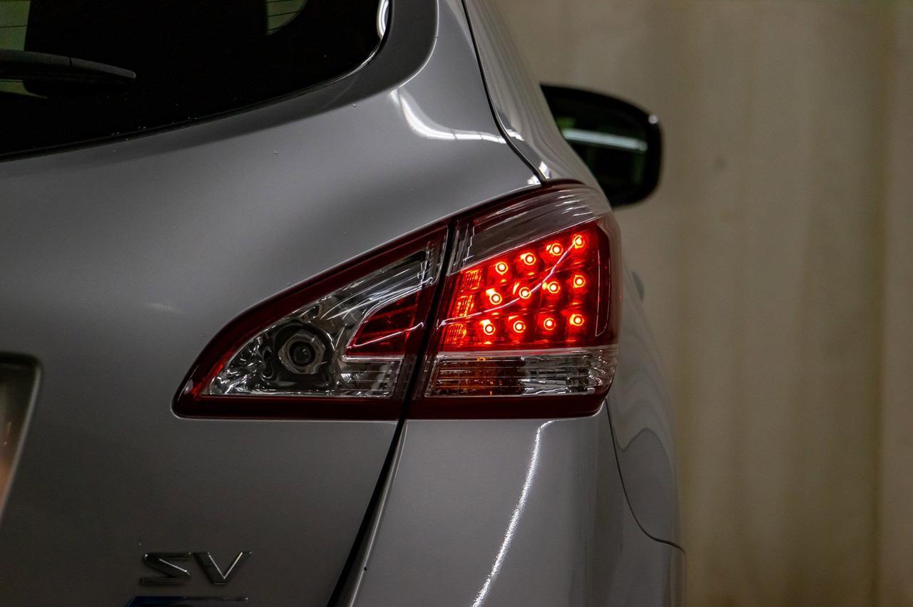 2012 Nissan Murano AWD SV Roof BCam Red Deer AB