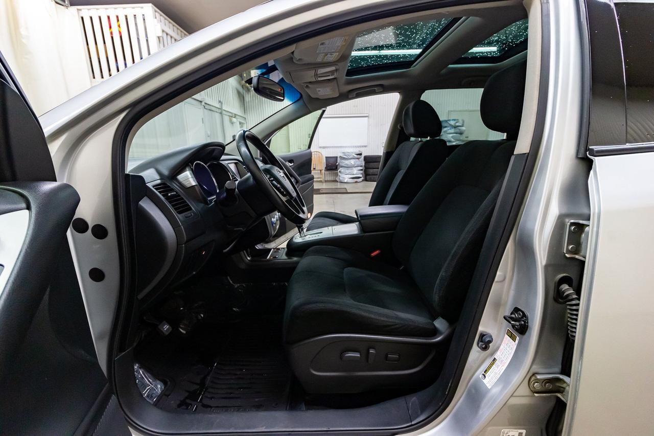 2012 Nissan Murano AWD SV Roof BCam Red Deer AB