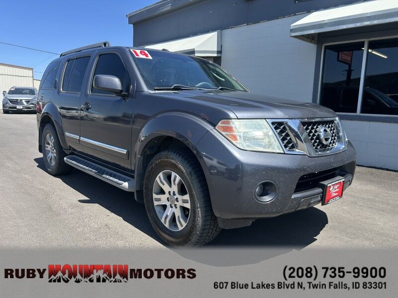 2012 Nissan Pathfinder Silver Edition