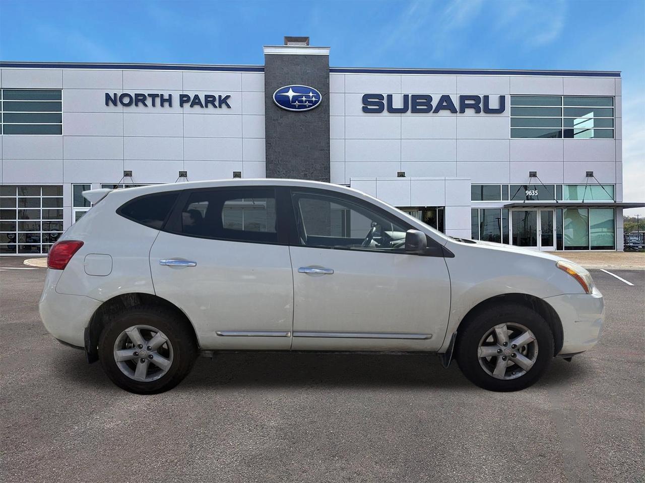 2012 Nissan Rogue S