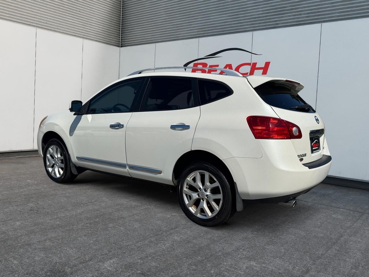 2012 Nissan Rogue SV, BOSE SPEAKERS, SUNROOF, HEATED SEATS, NAVIGATION , LEATHER INTERIROR, CLEAN CARFAX, DONT MISS OUT ON THIS SUV- COME SEE IT TODAY!!! Norfolk VA
