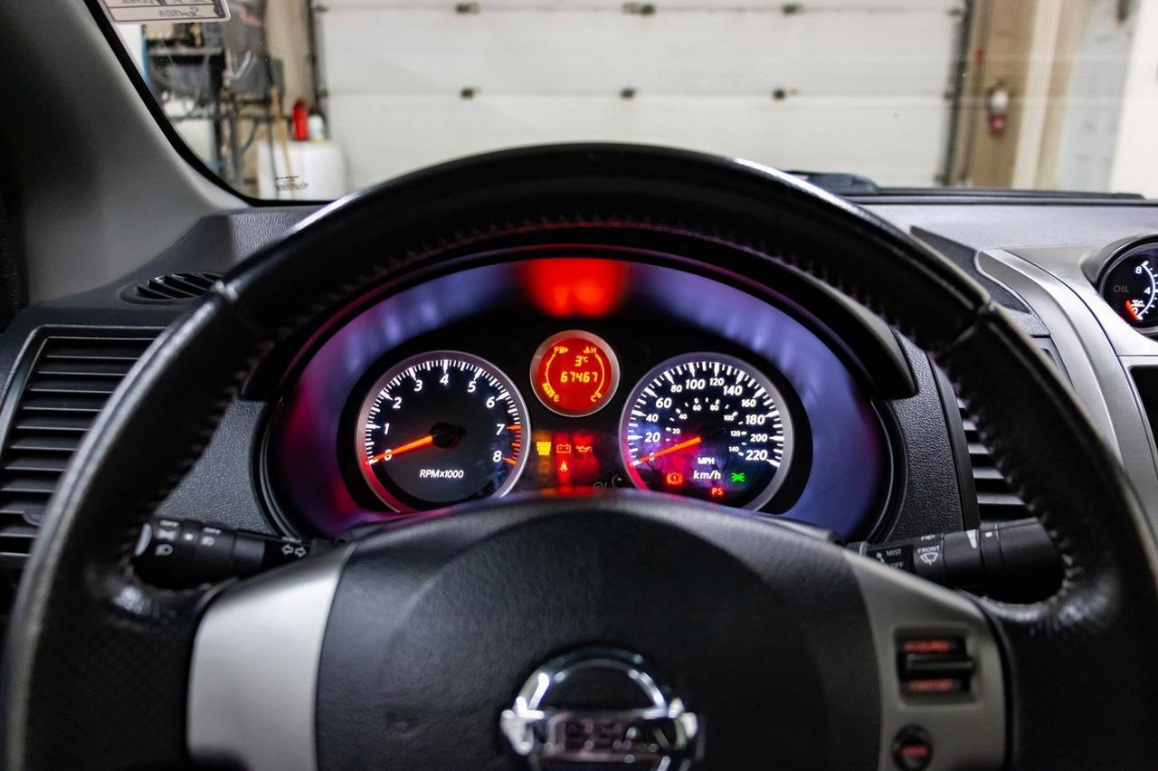 2012 Nissan Sentra SE-R Spec V Manual Nav Roof BCam Red Deer AB