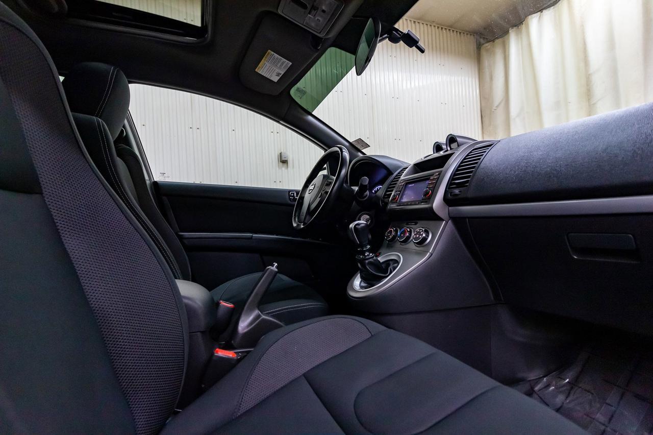 2012 Nissan Sentra SE-R Spec V Manual Nav Roof BCam Red Deer AB