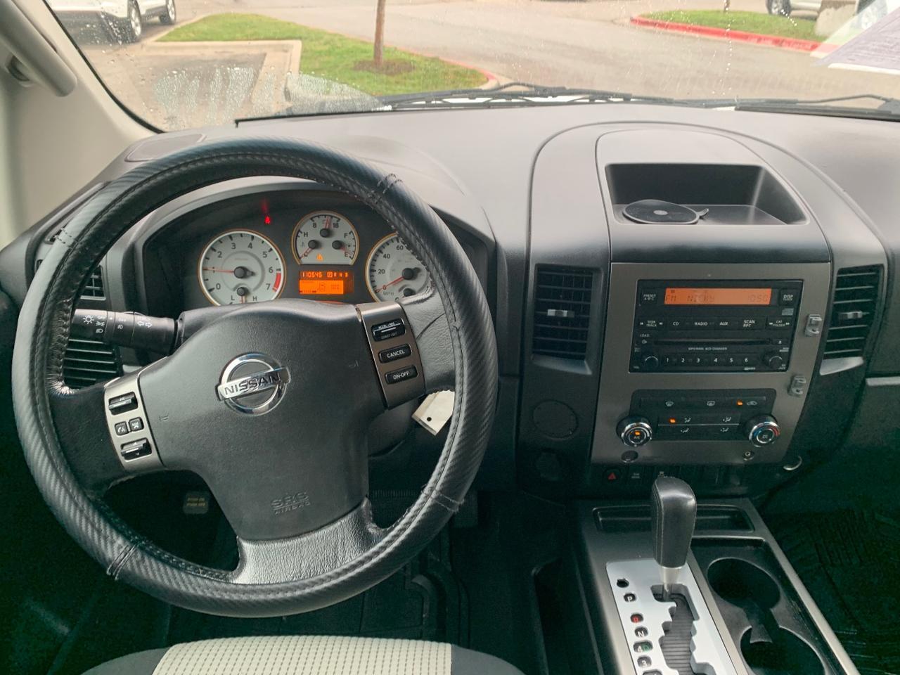 2012 Nissan Titan SV Crew Cab 4WD Austin TX