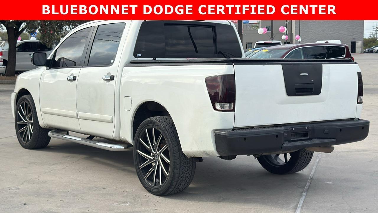 2012 Nissan Titan SV