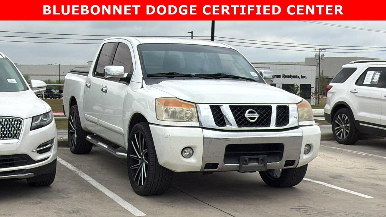 2012 Nissan Titan SV