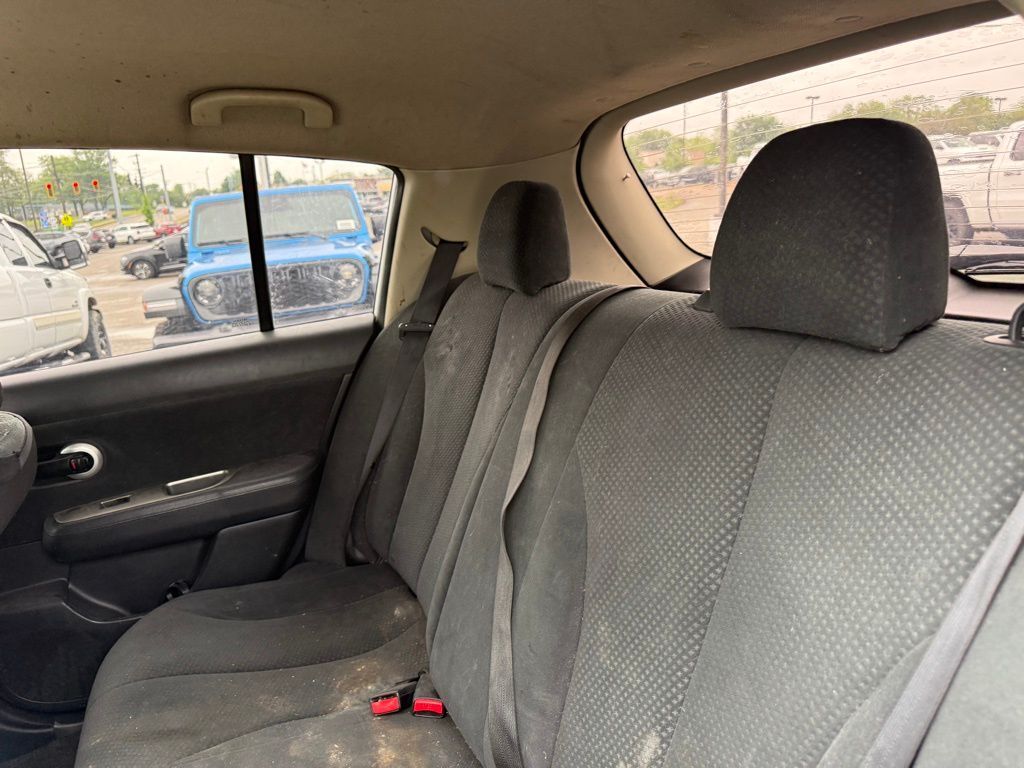 2012 Nissan Versa 1.8 S Crestwood KY