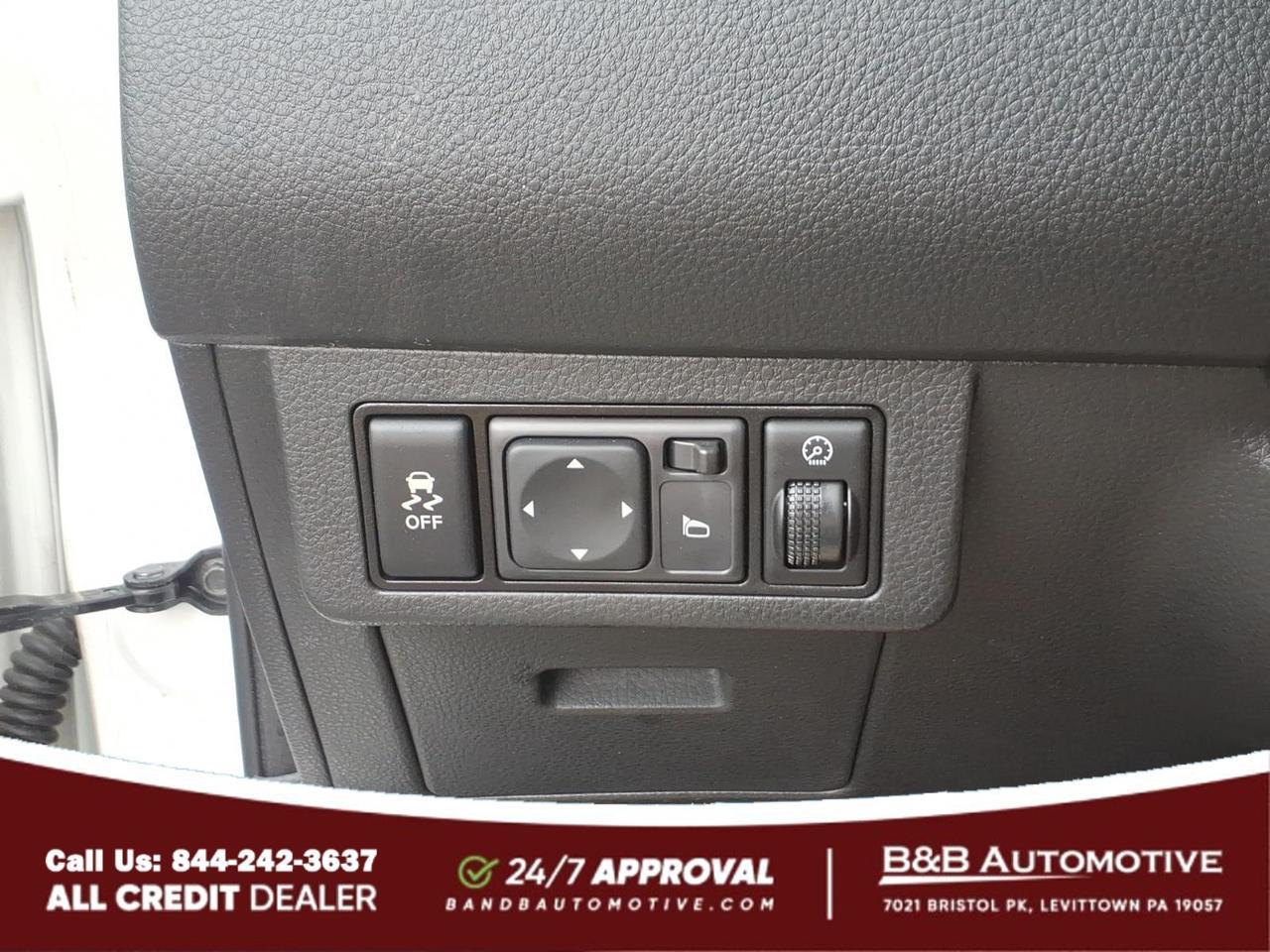 2012 Nissan Versa 1.8 S Levittown PA