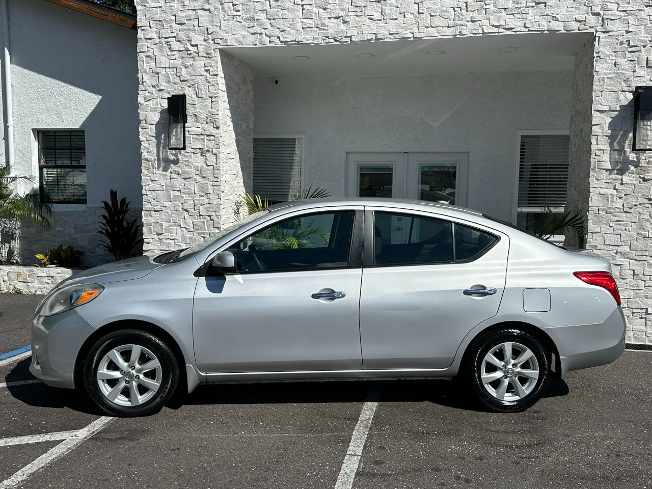 2012 Nissan Versa 4dr Sdn CVT 1.6 SL Jacksonville FL