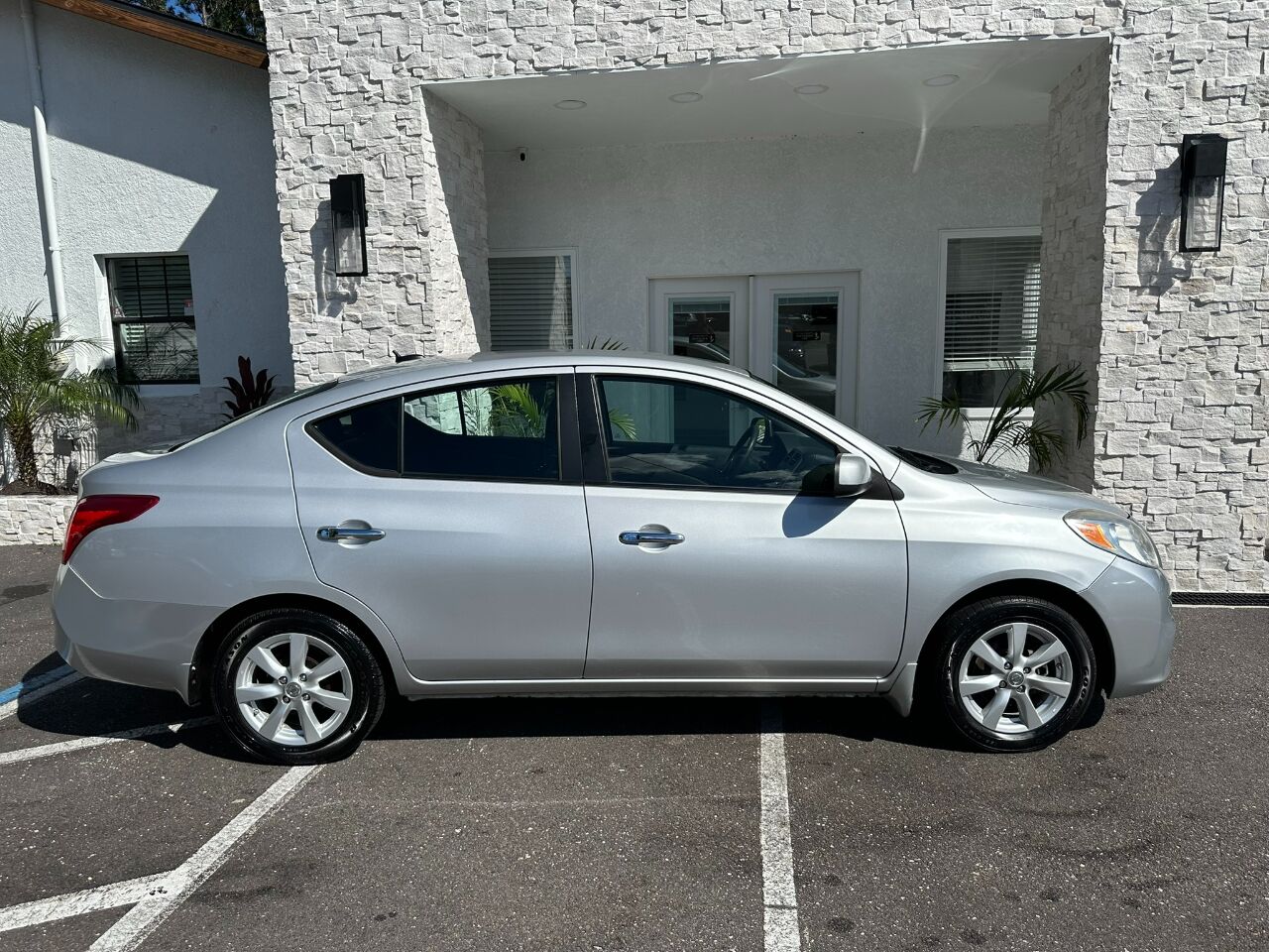 2012 Nissan Versa 4dr Sdn CVT 1.6 SL Jacksonville FL