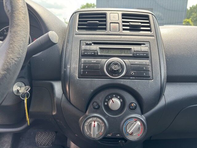 2012 Nissan Versa S Cleveland OH