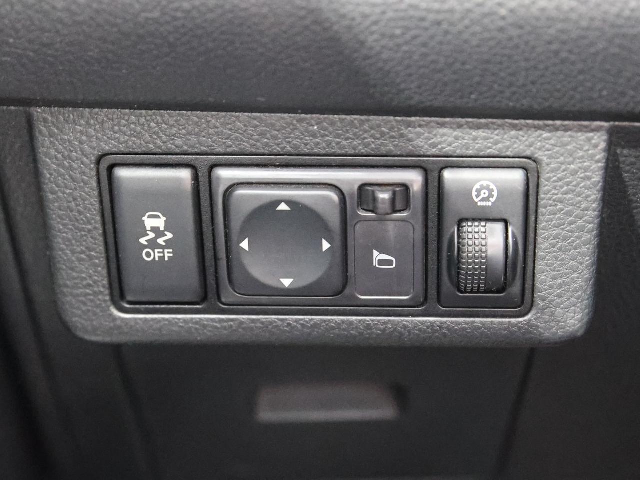 2012 Nissan Versa S Cranberry PA