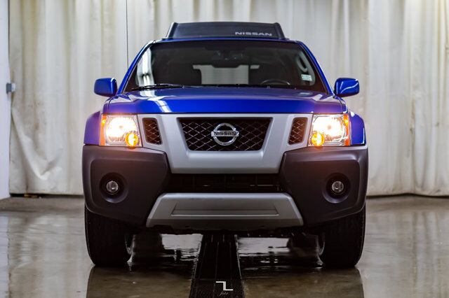 2012 Nissan Xterra 4x4 SV Off-Road Red Deer AB