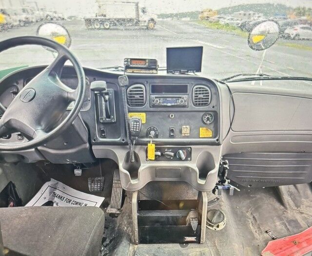 2012 No Make Freightliner 36 Passenger Thomas Bus Henrico VA 2012 No Make Freightliner 36 Passenger Thomas Bus Henrico VA