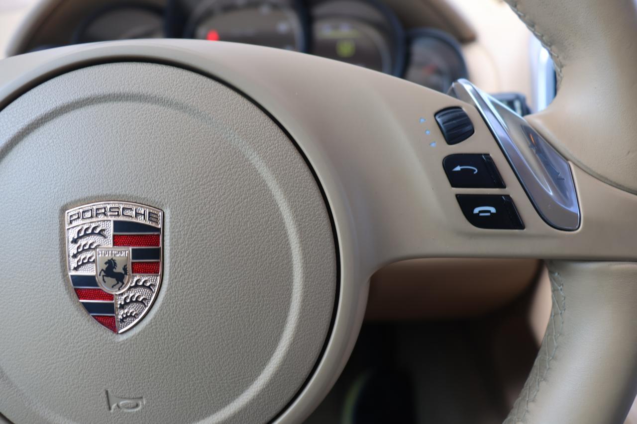 2012 PORSCHE CAYENNE Houston TX