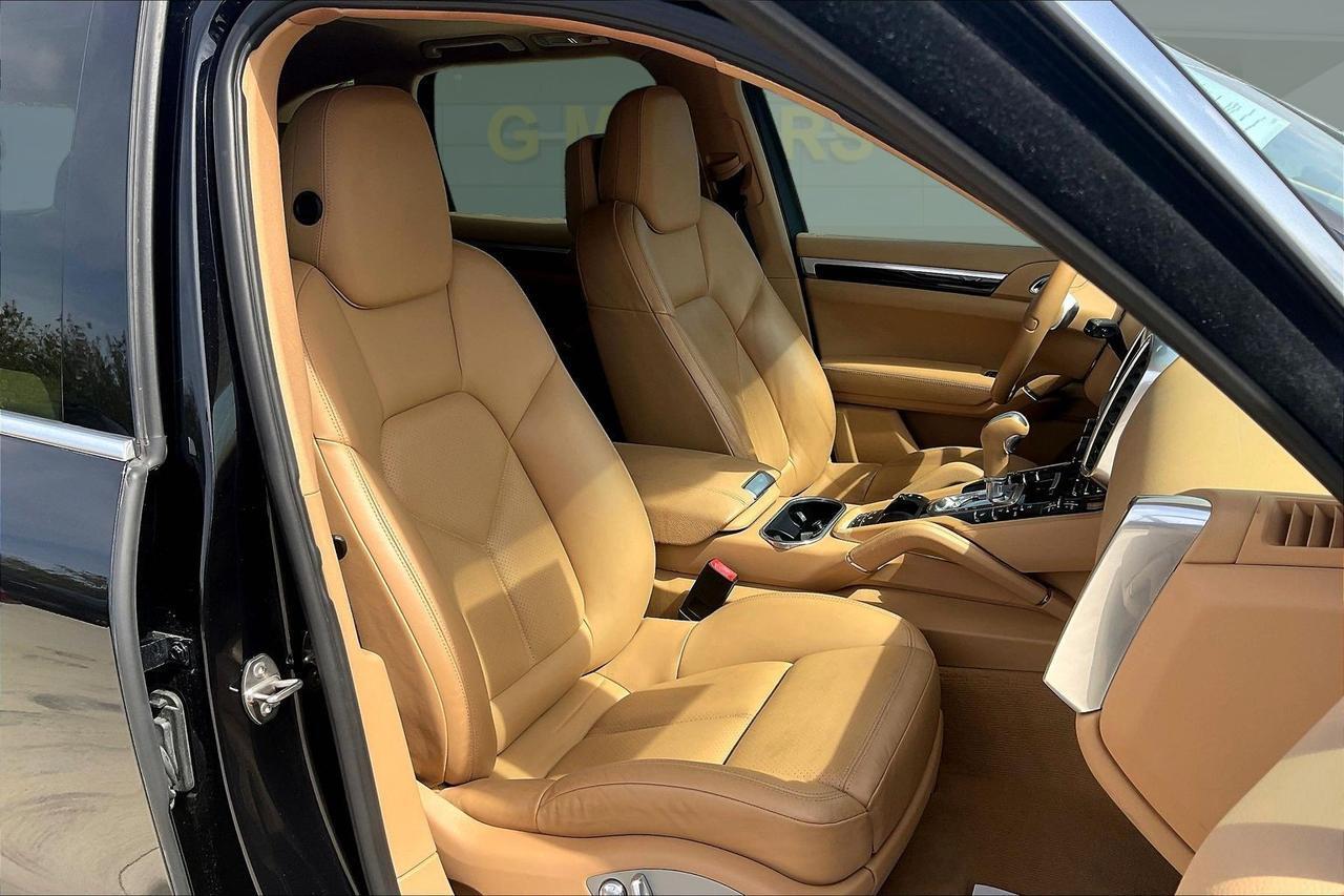 2012 PORSCHE CAYENNE Houston TX