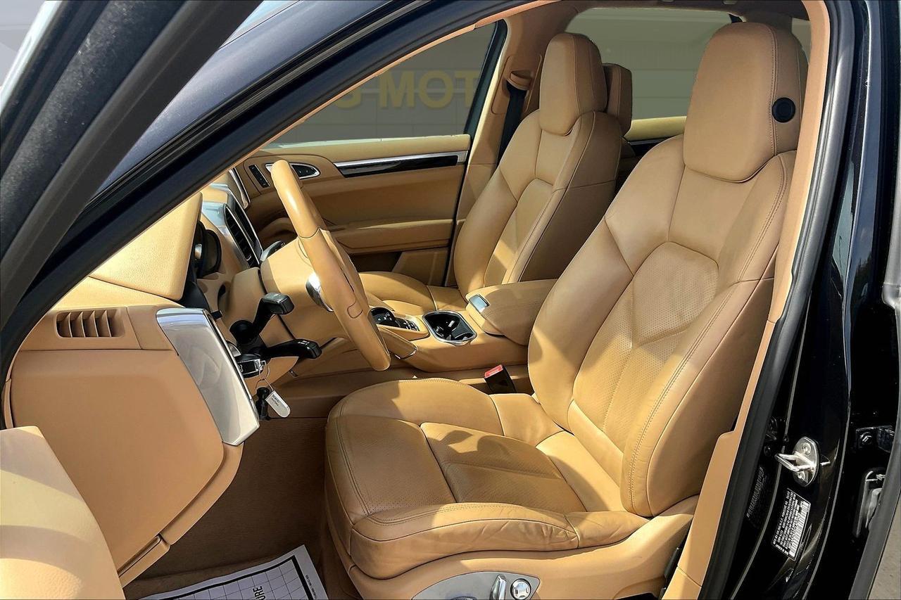 2012 PORSCHE CAYENNE Houston TX