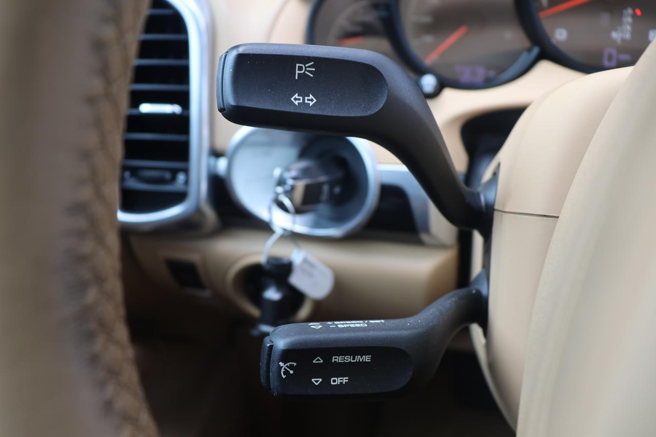 2012 PORSCHE CAYENNE Houston TX