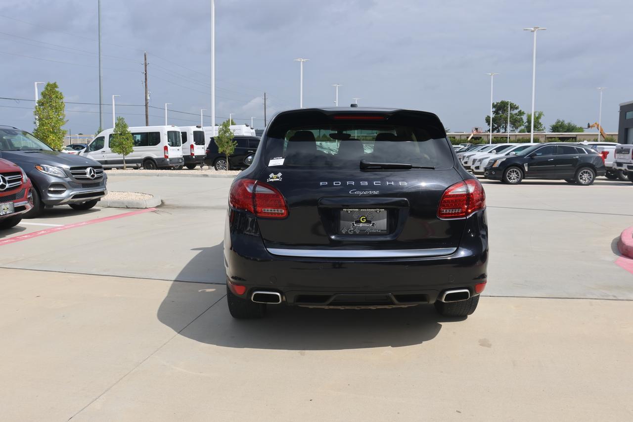 2012 PORSCHE CAYENNE Houston TX