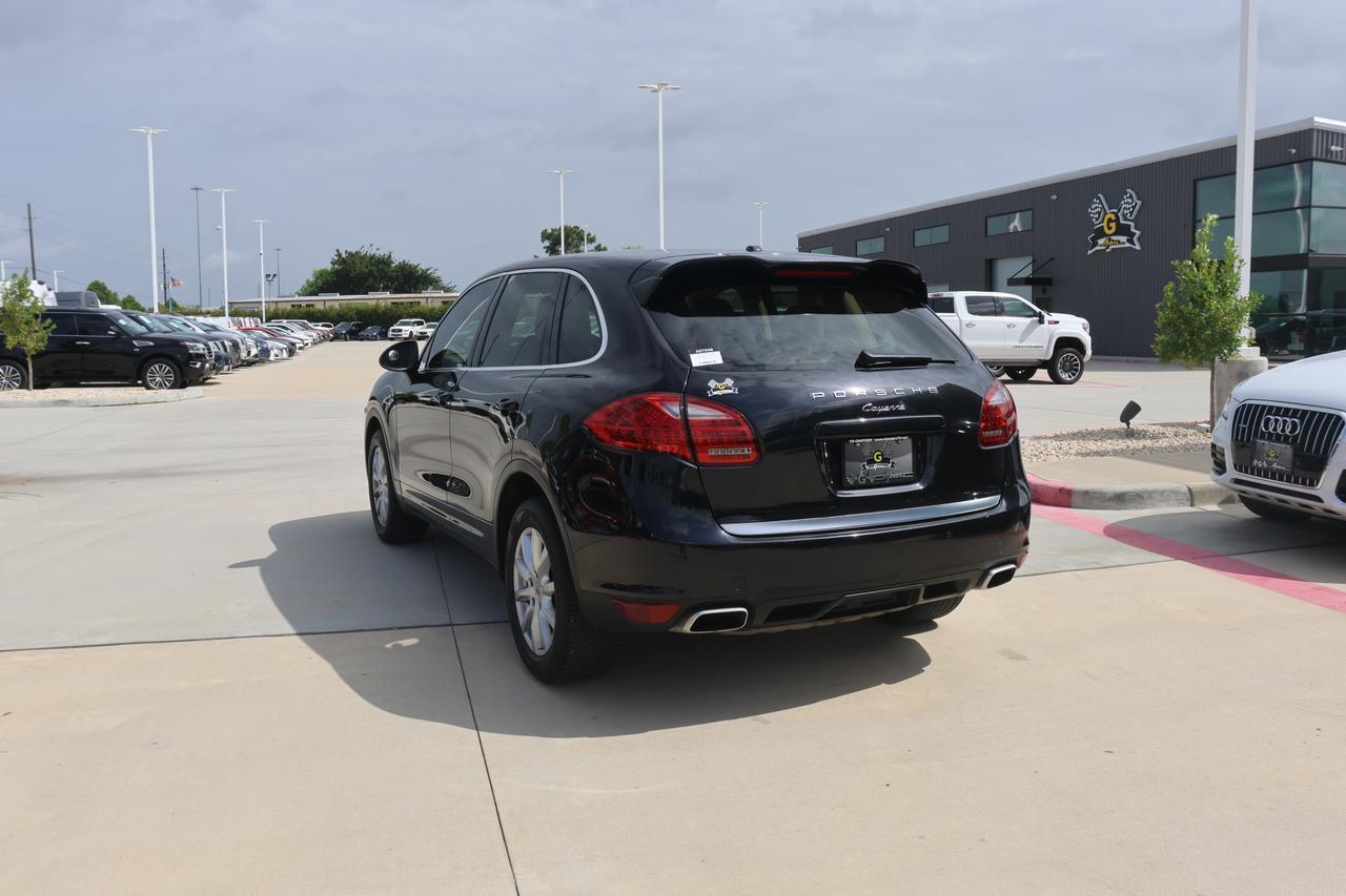2012 PORSCHE CAYENNE Houston TX