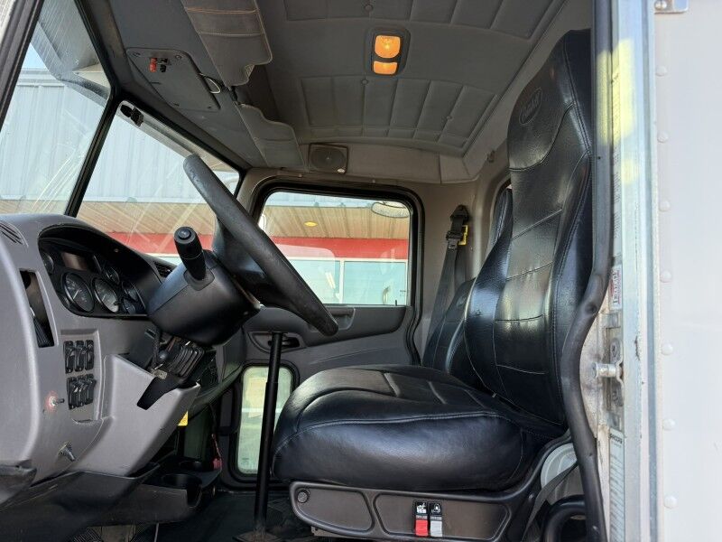 2012 Peterbilt 348 Collinsville OK