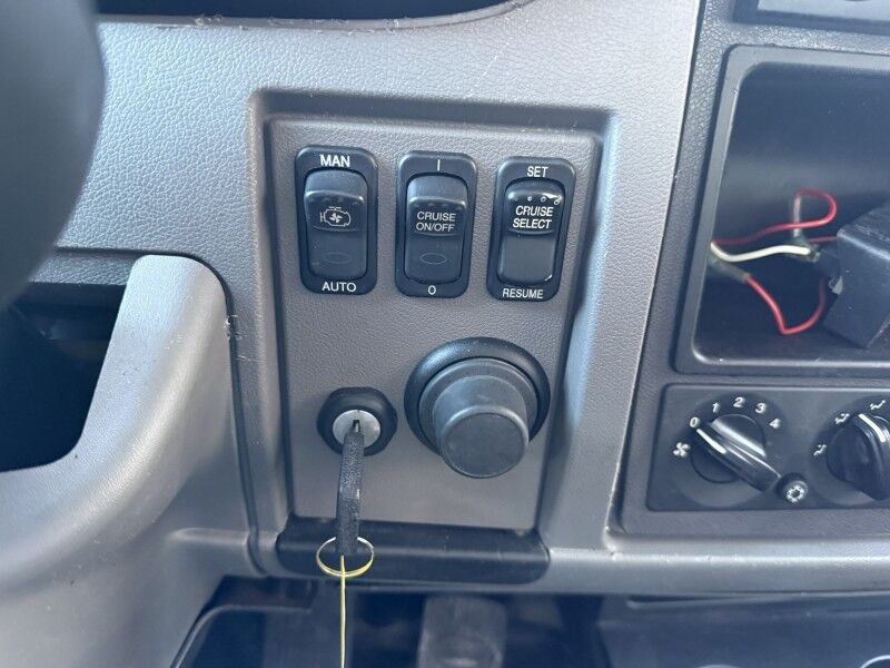 2012 Peterbilt 348 Collinsville OK