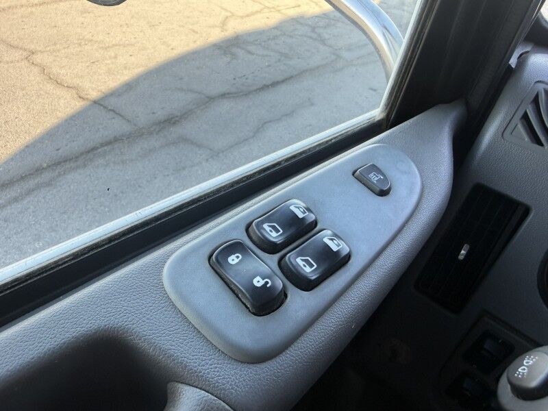 2012 Peterbilt 348 Collinsville OK