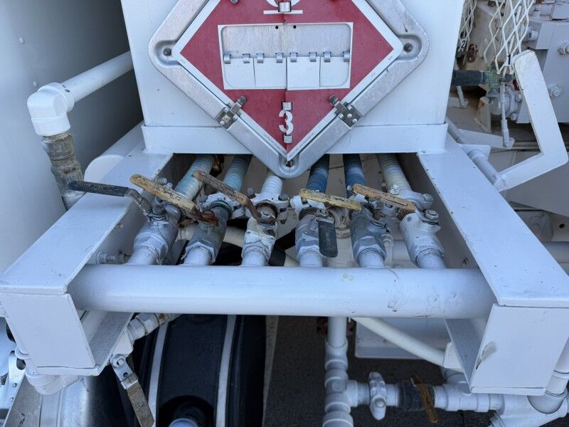 2012 Peterbilt 348 Collinsville OK