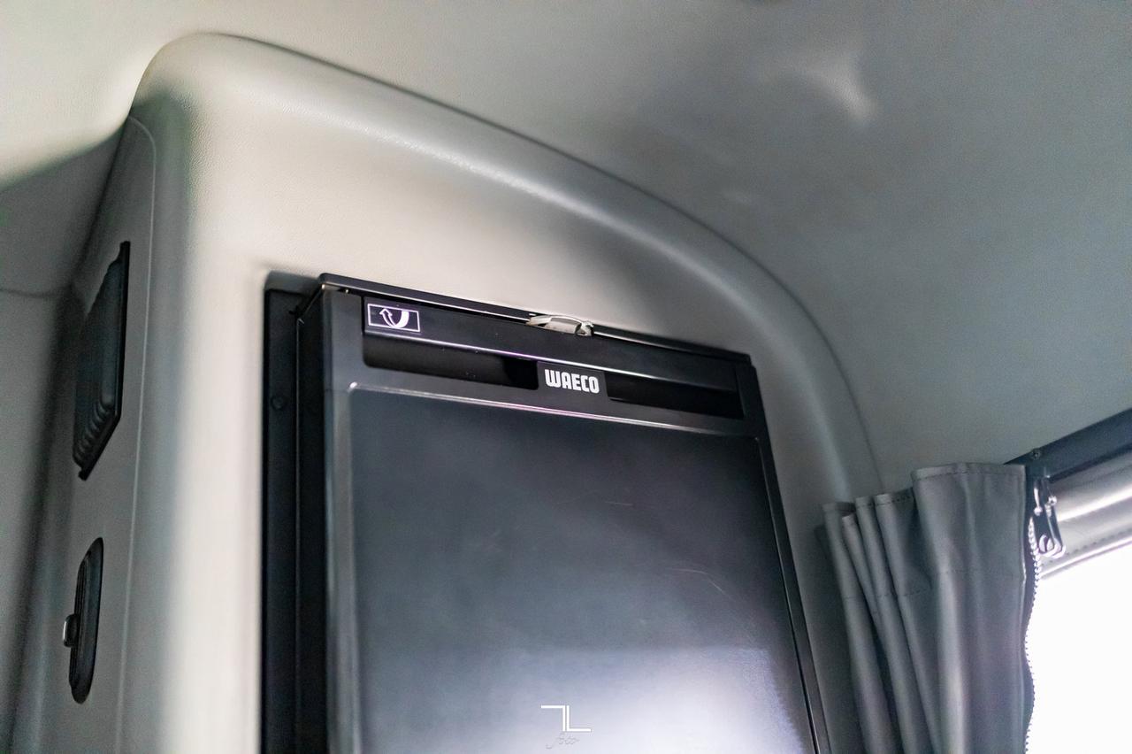 2012 Peterbilt 388 Tractor Sleeper Red Deer AB