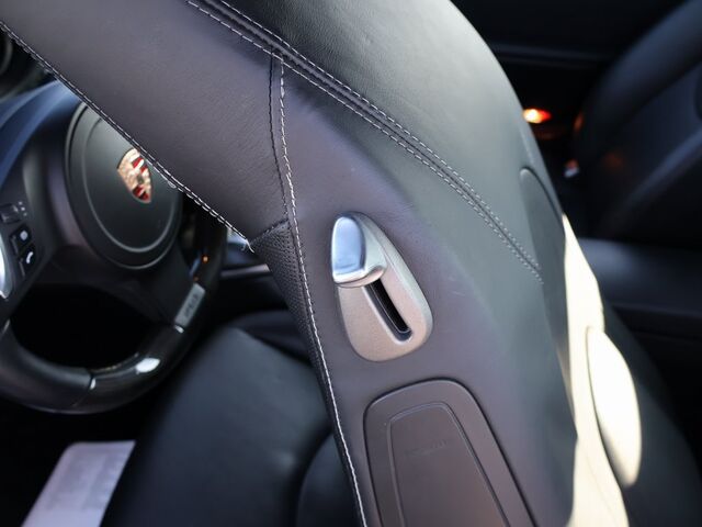 2012 Porsche 911 Carrera 4S Oshkosh WI