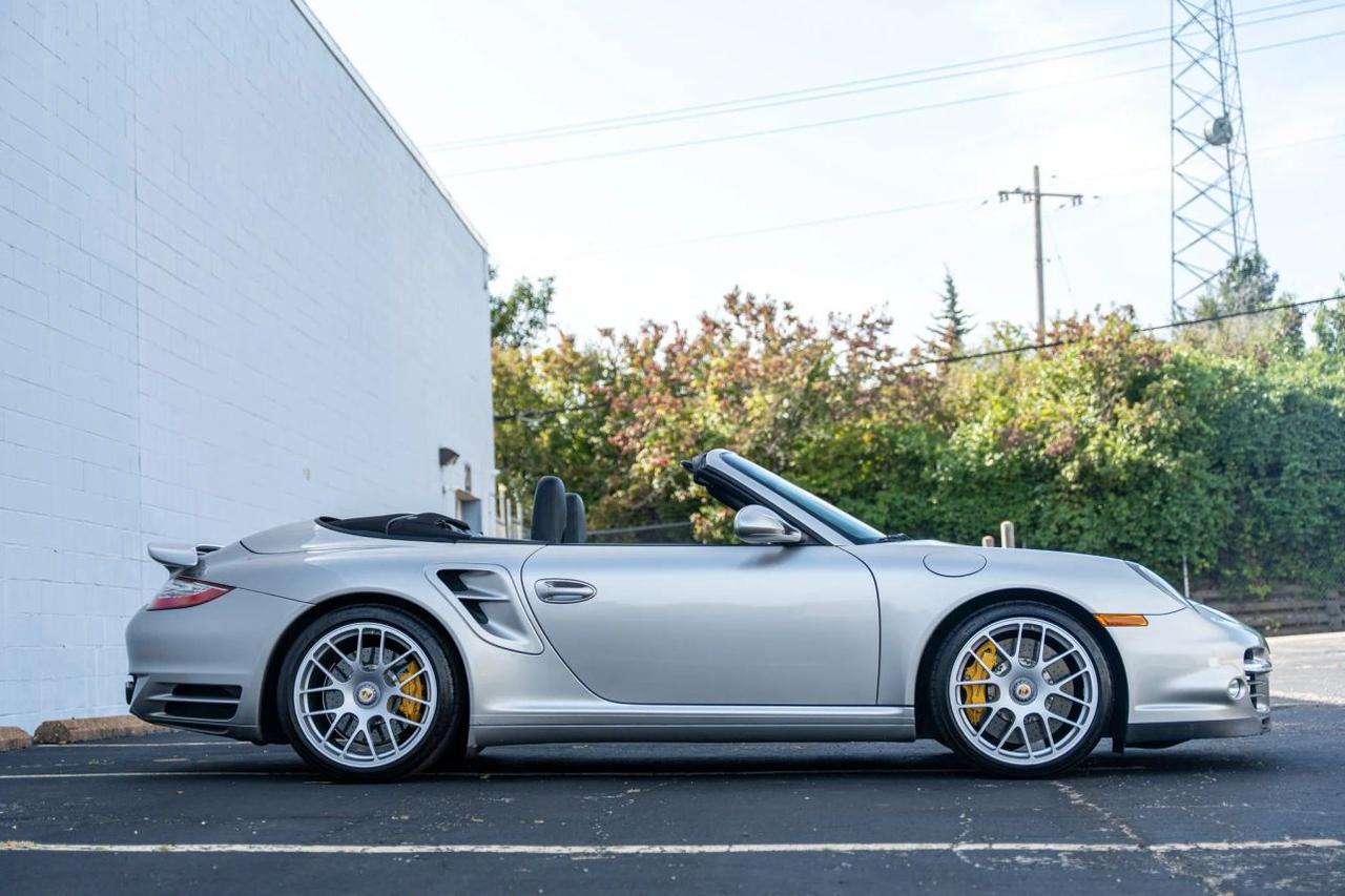 2012 Porsche 911 Turbo S Convertible 2D St. Louis MO