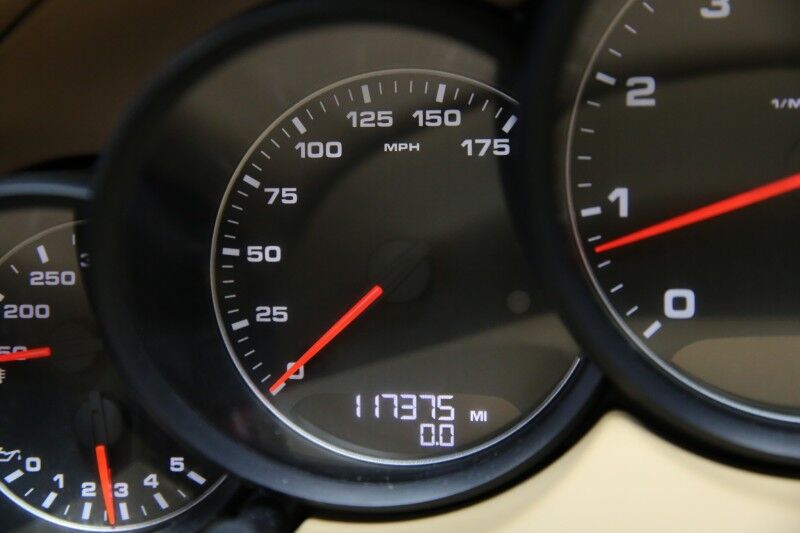 2012 Porsche Cayenne Plainview NY
