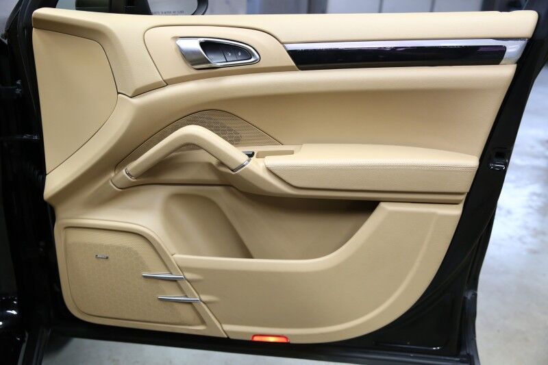 2012 Porsche Cayenne Plainview NY