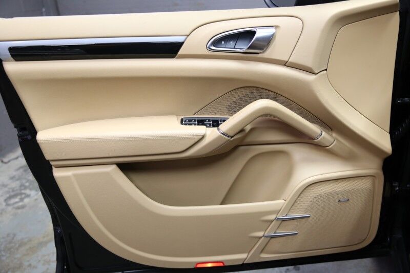 2012 Porsche Cayenne Plainview NY